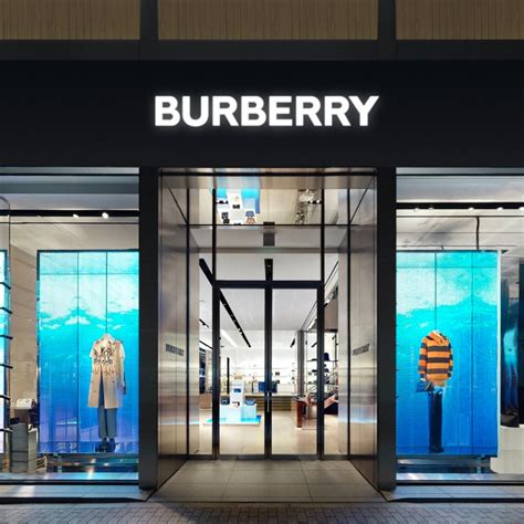 burberry clothing store|burberry store website.